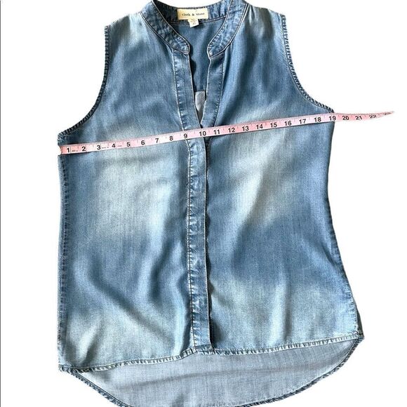 Anthropologie Cloth & Stone Chambray Buttondown Tank Size XS - Picture 10 of 15